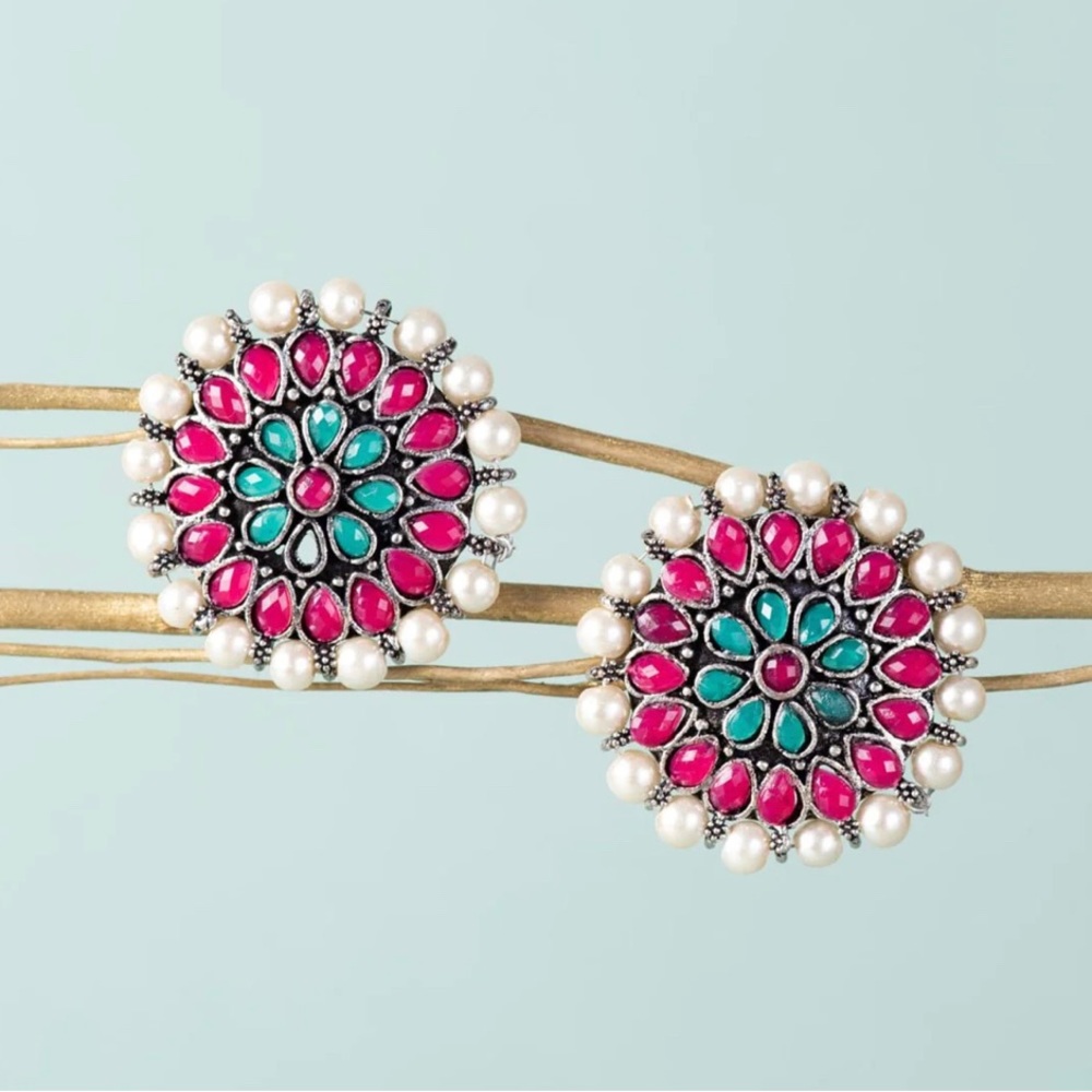 Pearls with stone studs